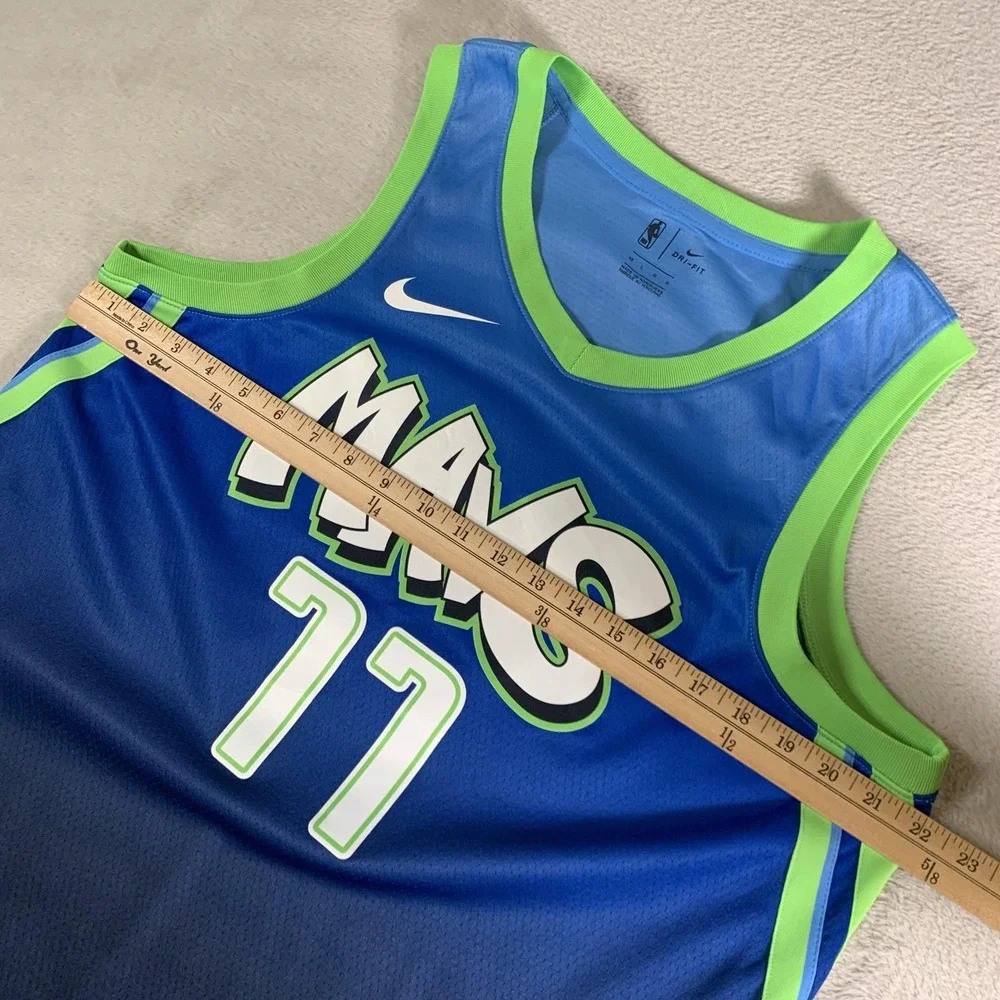 Dallas Mavericks Jersey Mens Large 48 Swingman Nike Dri Fit Luka Doncic #77‎